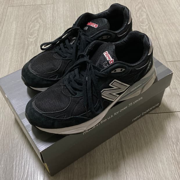 뉴발란스 990v3 블랙 260사이즈 판매