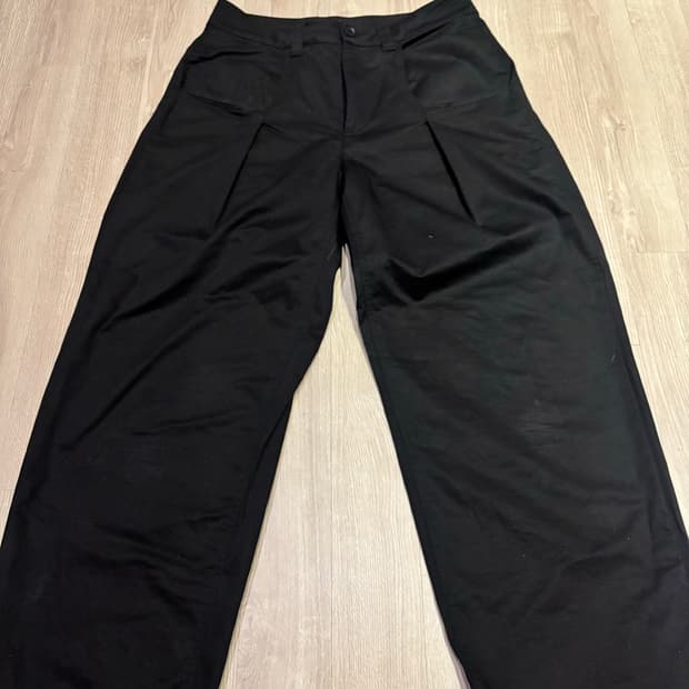 MILLO ARCHIVE CURVED PANTS