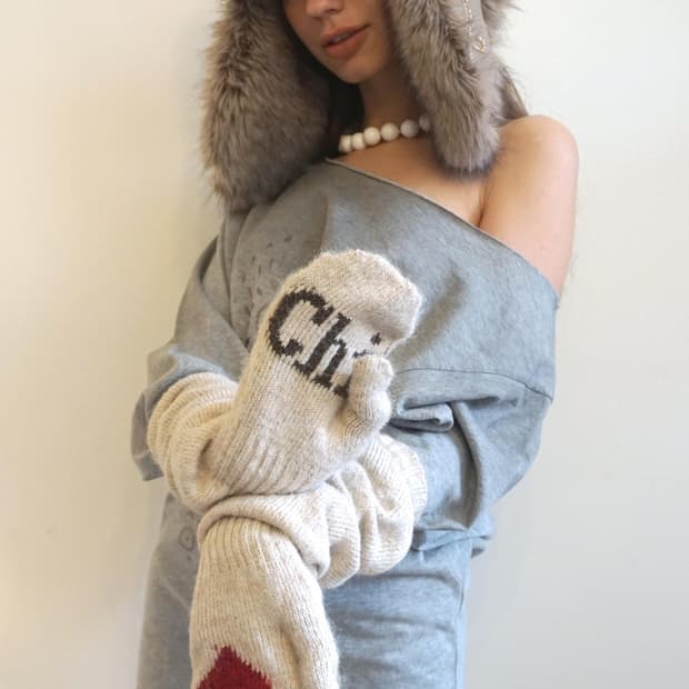 스컬프터 울워머 핸드글로브 크림 벙어리장갑롱니트스웨터하트아이보리베이지터치