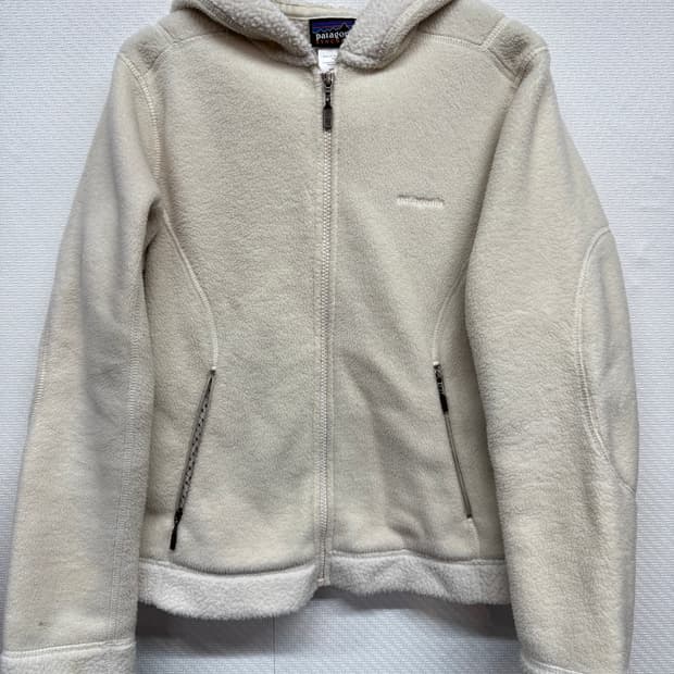 파타고니아 신칠라 로고 후리스 후드집업 S(S~M)