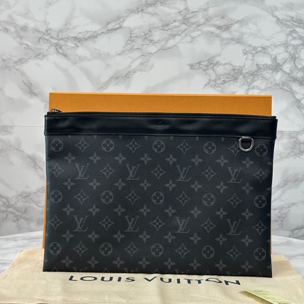 루이비통 이클립스 모노그램 레더 클러치