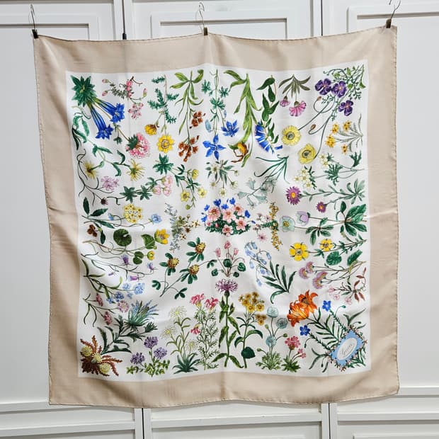 (구찌) 플로라빈티지 실크 스카프