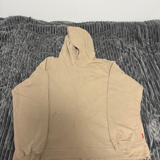 블랙아웃 컷티드 후드티 L사이즈