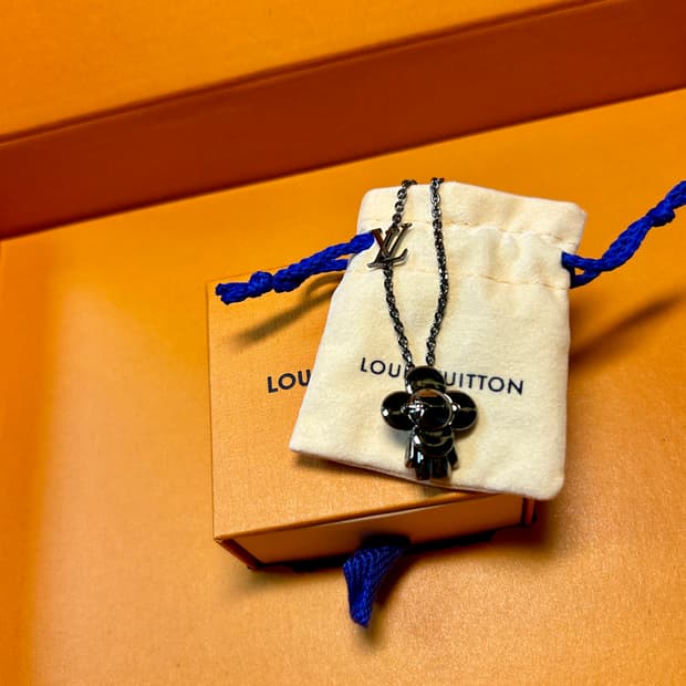 루이비통 비비엔 펜던트 목걸이 M00831