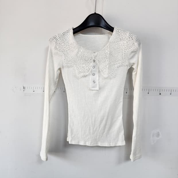 레이스 카라 골지 긴팔 티셔츠 화이트