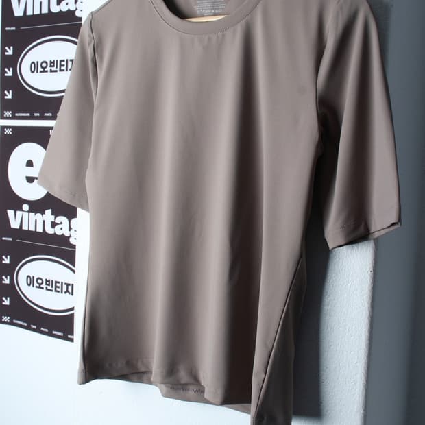 W(XL) 스컬피그 반팔 티셔츠 기능성 무지 브라운 운동-H35328
