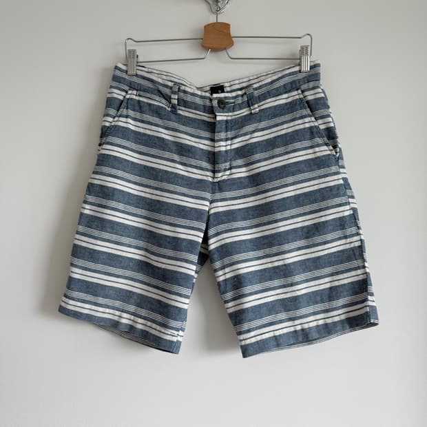 갭(GAP) 반바지