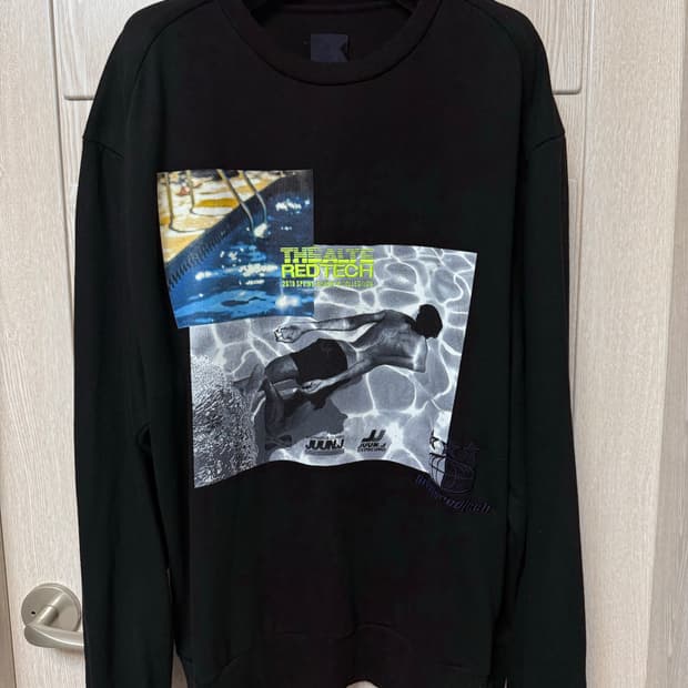 준지 오버핏 수영장 맨투맨 50.