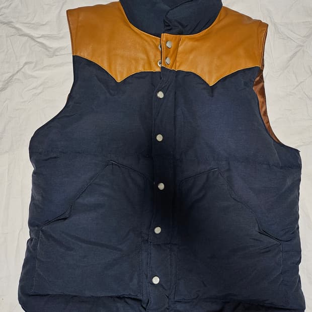 휴스턴 재팬 레더 패딩 조끼 패딩 베스트 M