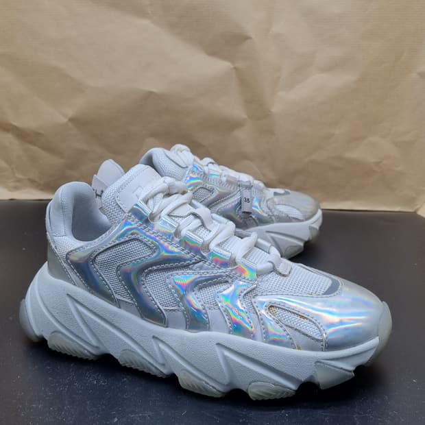 아쉬 익스트림 여성스니커즈35 220