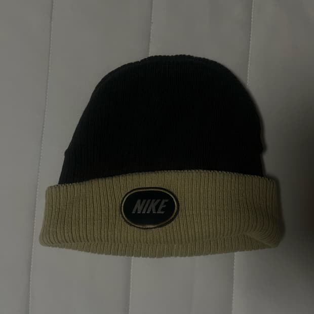빈티지 나이키 NIKE 90s 오벌 로고 비니 블랙/크림