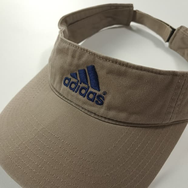 CA060 아디다스 00s 올리브카키 썬바이저 썬캡 모자