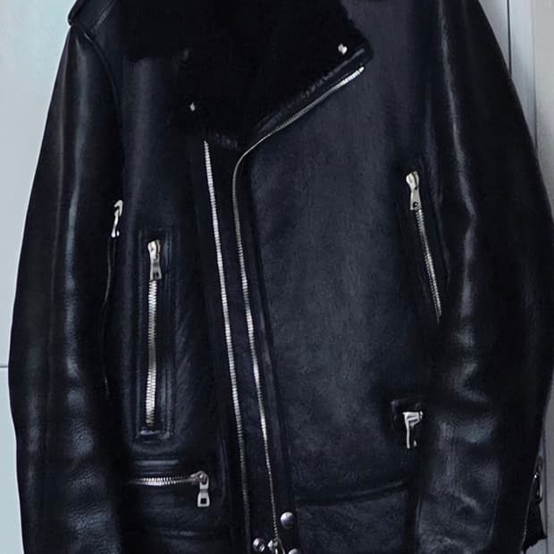 발망 15fw 램스킨 무스탕