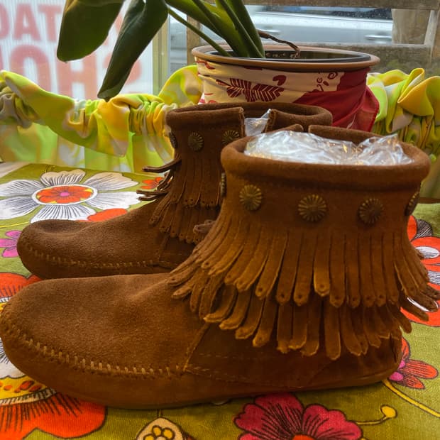 Minnetonka Fringe Suede Ankle Boots