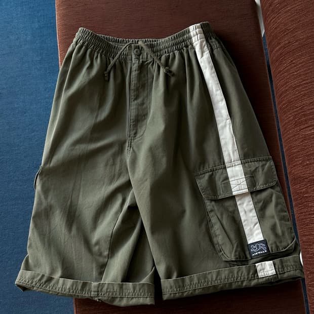 Cotton utility cargo shorts