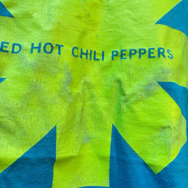 00s L red hot chili peppers rhcp