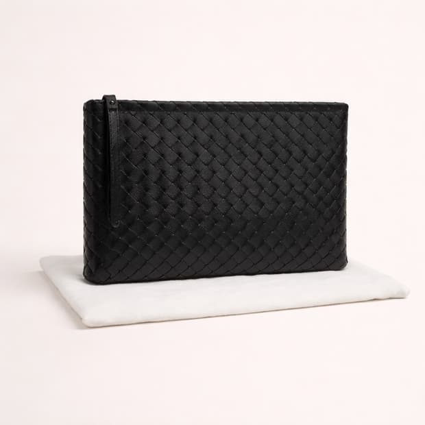 [S급] 보테가베네타 인트레치아토 스트랩 클러치 판매합니다!!!