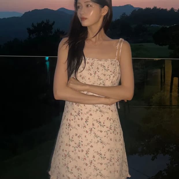낫유어로즈 미니 프릴 드레스 원피스 핑크