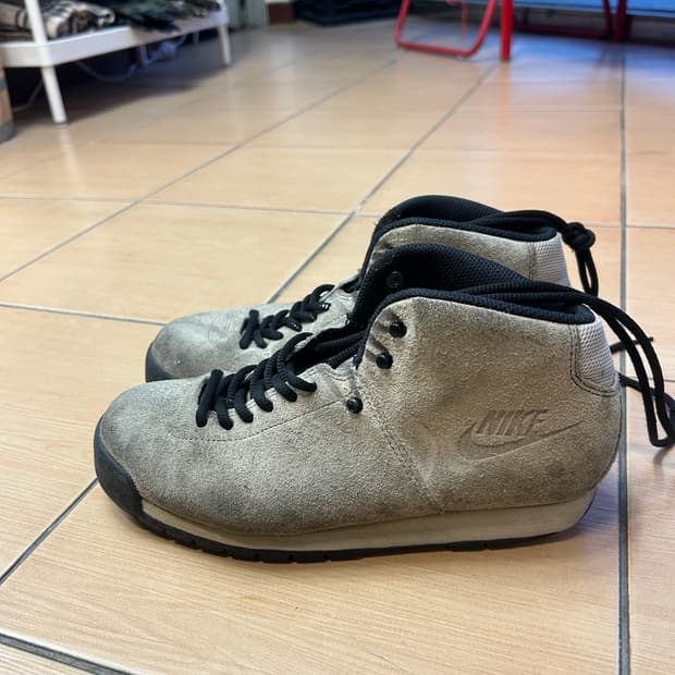 나이키 에어마그마