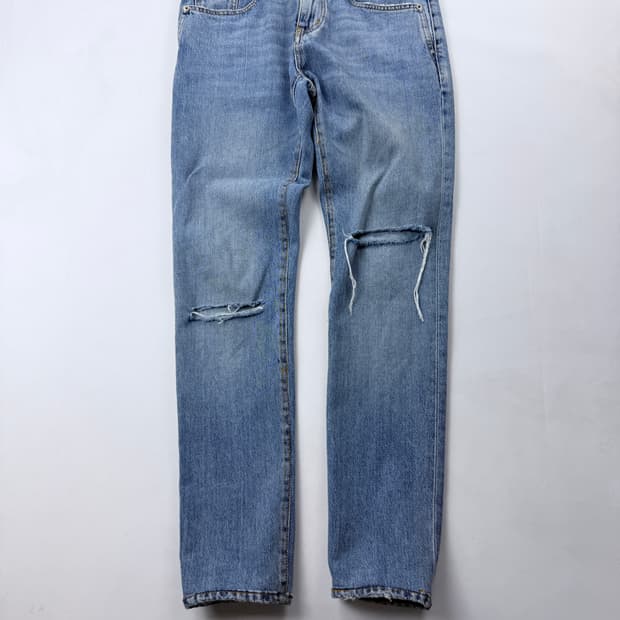 생로랑 D02 에디슬리먼 디스진