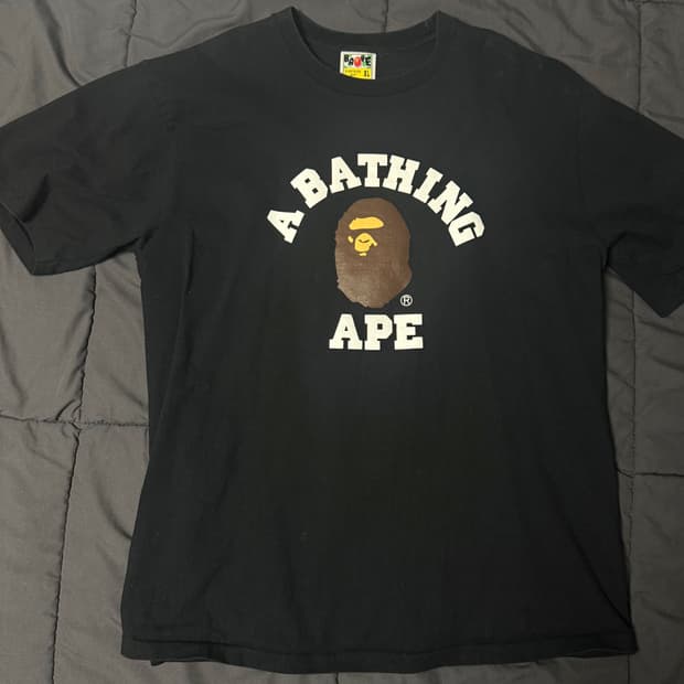 ( 상태 좋음 XL ) 베이프 컬리지 티셔츠 블랙