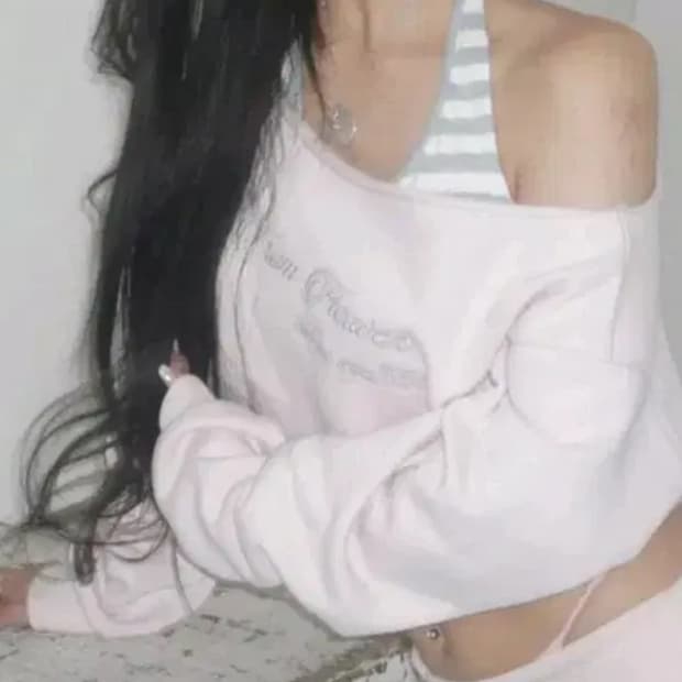 엔젤넘버555 맨투맨 구해요