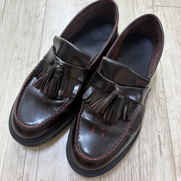 닥터마틴 아드리안 체리우드 260