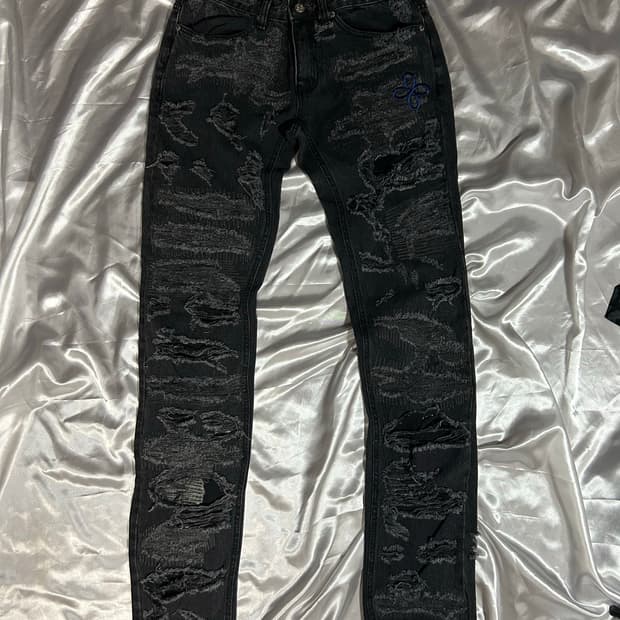 Surgery grunge destroyed denim pants