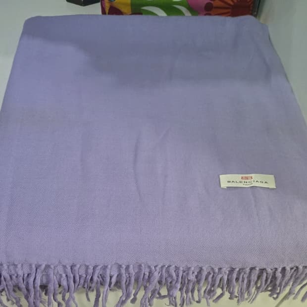 발렌시아가 캐시미어 빅 숄/스카프 미착용 새상품