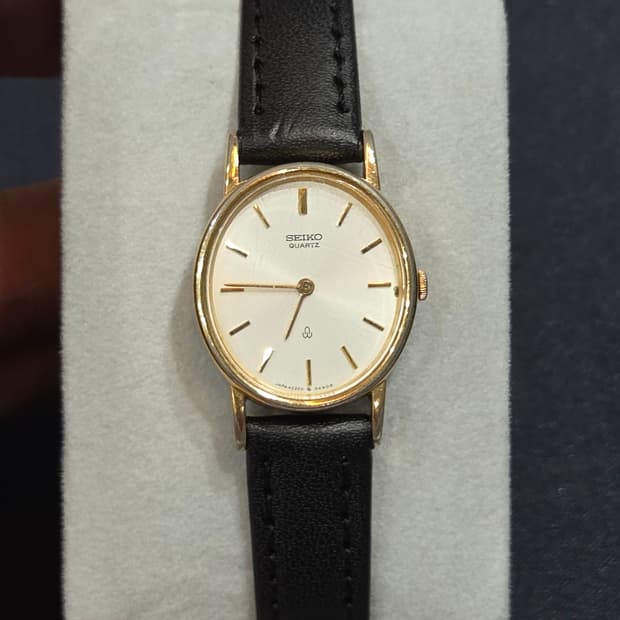 90s 빈티지 세이코 레이디스 여성 쿼츠 시계[신품 스트랩]