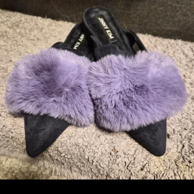 Jenny Kim 퍼장식 뮬