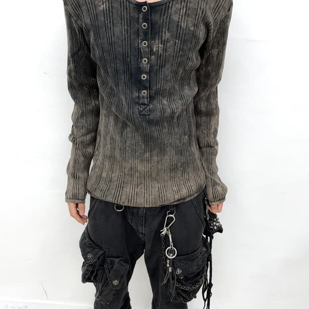 Dirt sand henley neck long sleeve