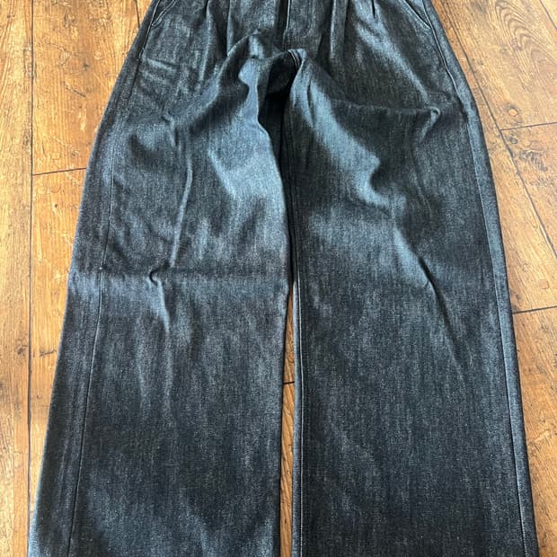 포트너스 투턱 와이드 블랙진 L Two Tuck Wide Black Je