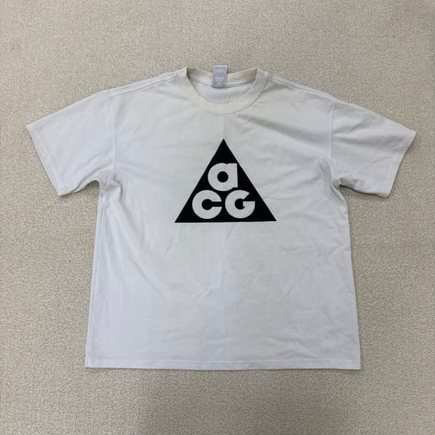XL 나이키 ACG 반팔티 0219T1