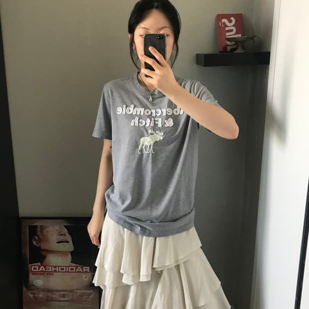 아베크롬비 중앙 자수로고 그레이 반팔티