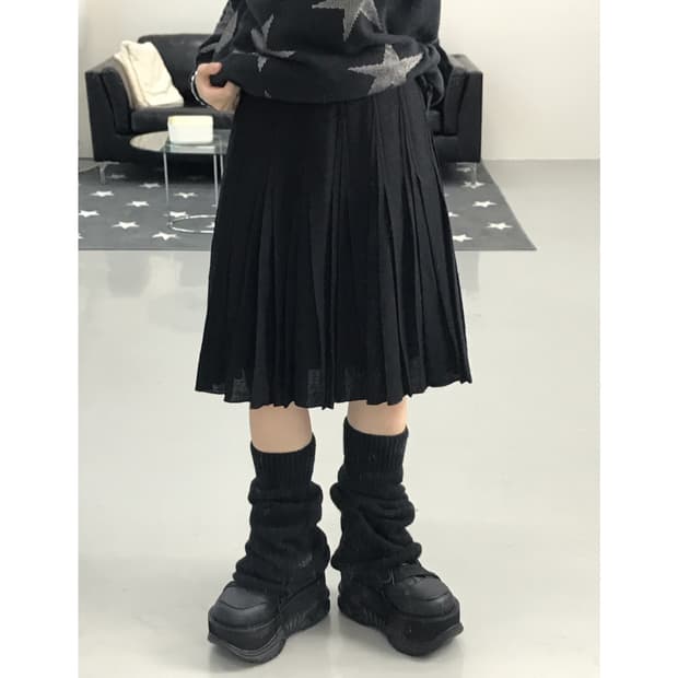 Jpn Black Pleated Midi Skirts