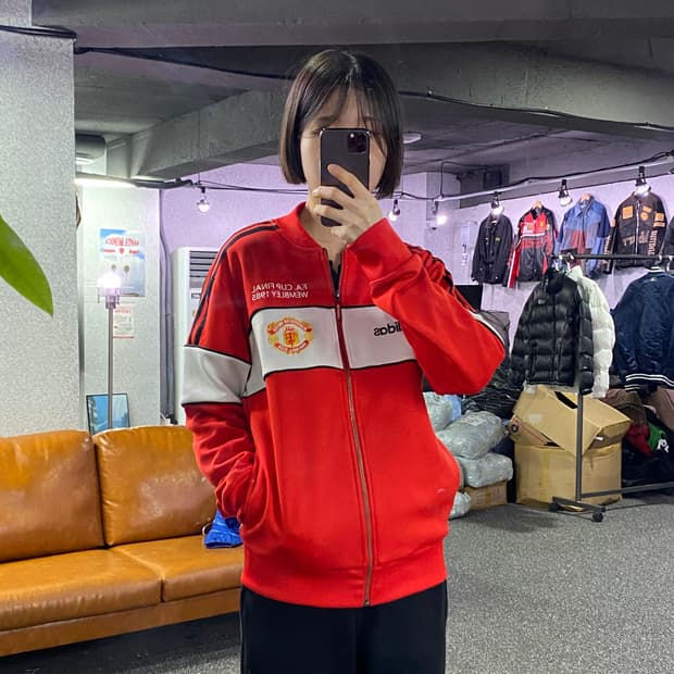 아디다스 맨유 배색 트랙탑 져지 b3389