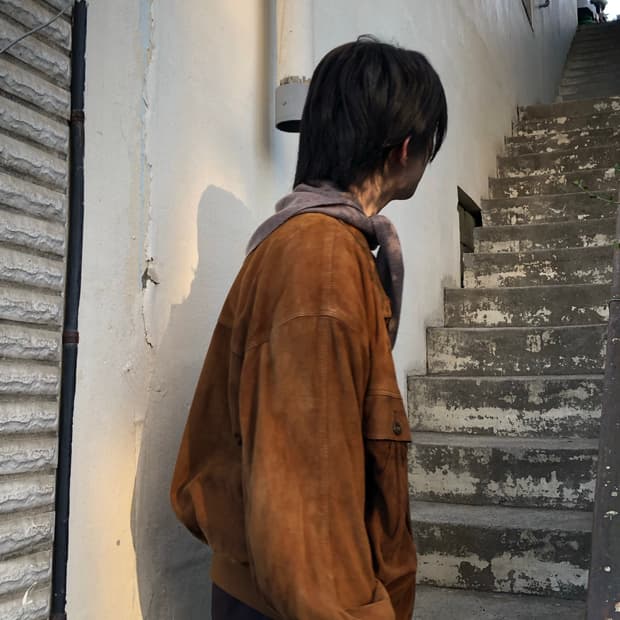 버버리 90‘s 스웨이드 하이넥 블루종