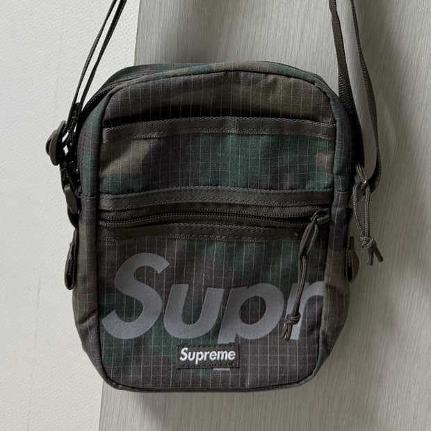 슈프림 숄더백 밀리터리