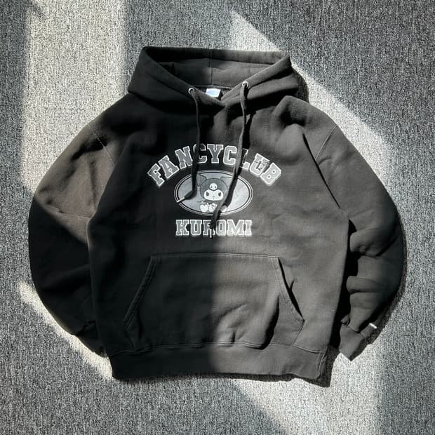 네스티 팬시 클럽 쿠로미 후드티 