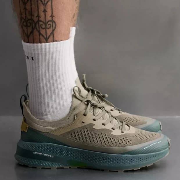 자라 러닝화 270mm