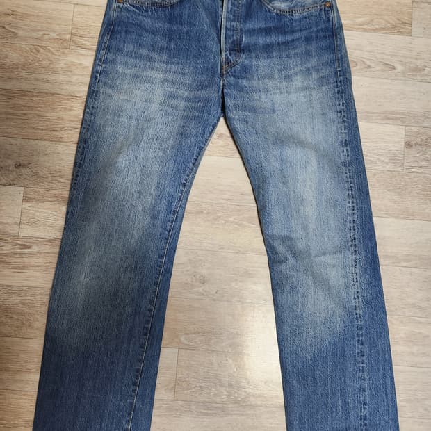 LVC 47501-0226 판매합니다(34-32 사이즈)