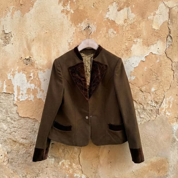 티롤 벨벳 트림자켓