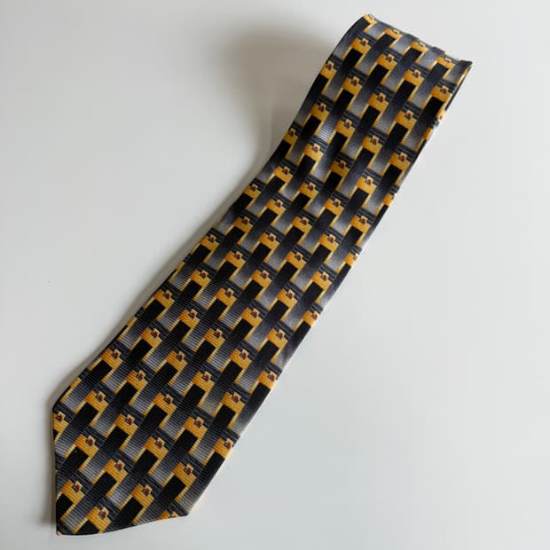 피에르가르뎅(Pierre cardin) 실크 넥타이 9.7cm