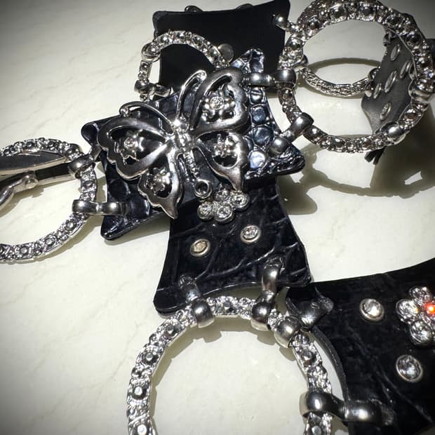 나비 고스페어리 체인 벨트