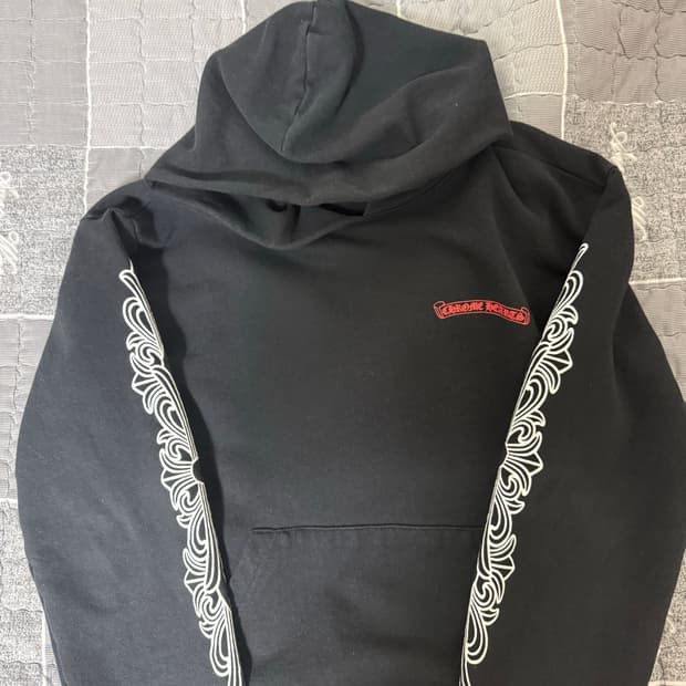 크롬하츠 매티보이 플로랄 촘퍼후드 M 판매 희소성굳!