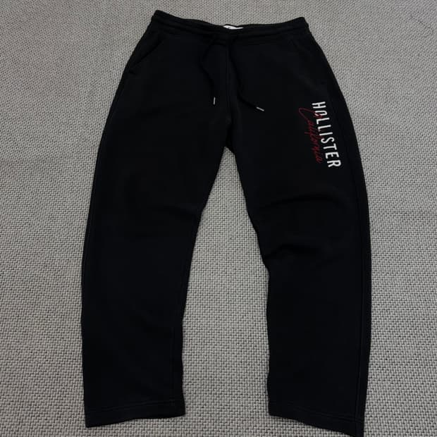 Hollister Y2K 트레이닝 팬츠