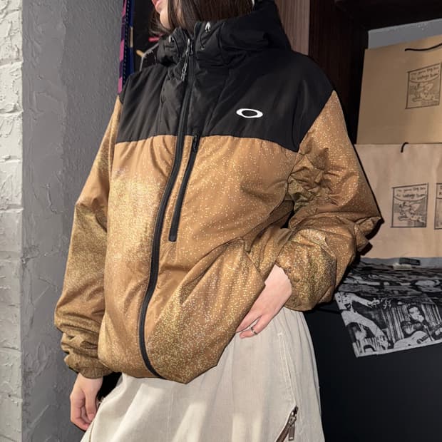 오클리 소프트쉘 후드 점퍼 경량패딩