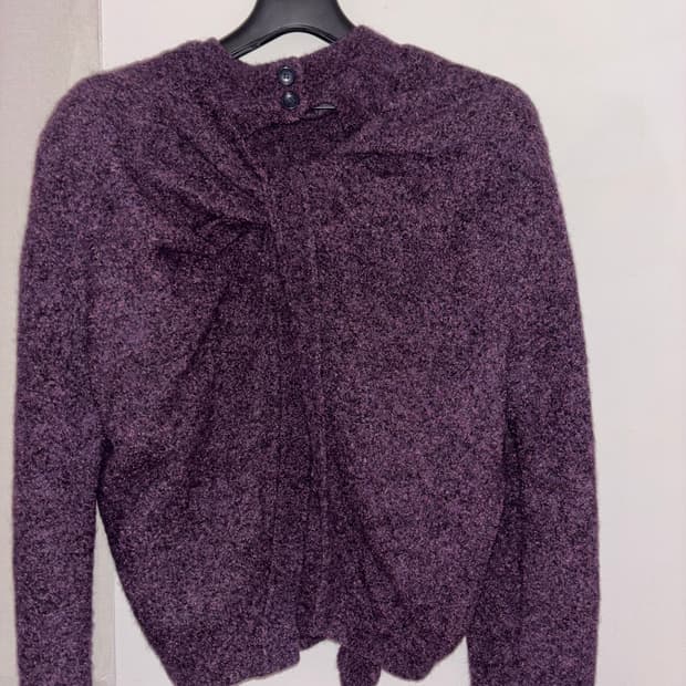 namacheko_knotted crewneck sweater