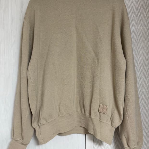 (46) 23ss 우영미 레더 패치 니트 베이지